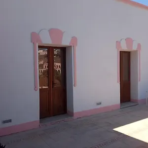 La Casa Di Titta , Kamma Italia