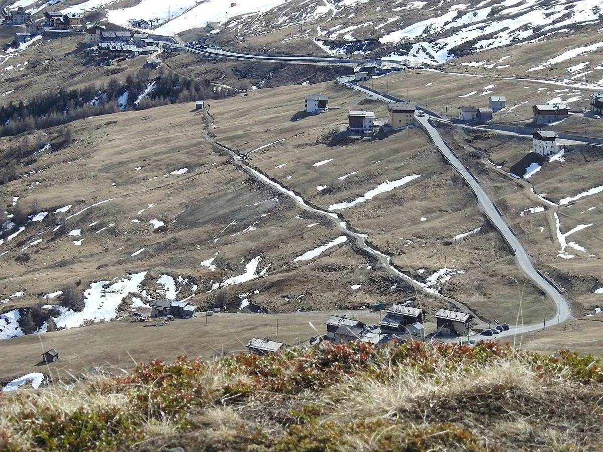 Baita Laura Apartment Livigno Italy